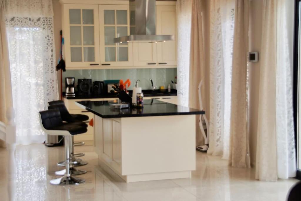 Villa Vista Bella Costa Adeje In Ruhiger Villengegend Mit Meerblick Exterior foto